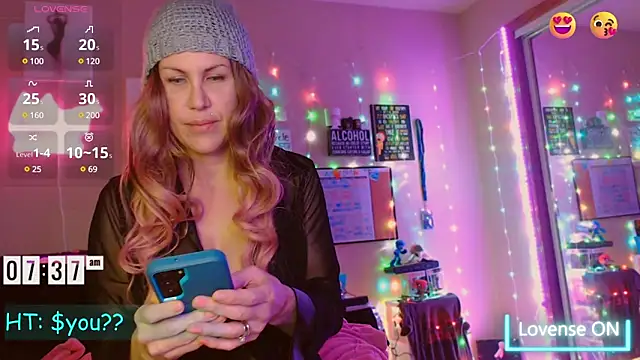 EmmaIsHere online show from 12/15/24, 02:37