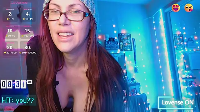 EmmaIsHere online show from 12/30/24, 03:35