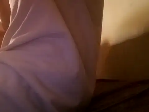 Snapshot of Nirfantasy chatting on 09/30/25, 09:20 Nirfantasy online show from 09/30/25, 09:20