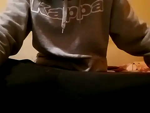 Snapshot of Nirfantasy chatting on 10/07/25, 06:27 Nirfantasy online show from 10/07/25, 06:27