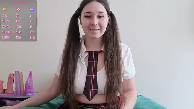 MaryHillx online show from 10/01/25, 09:04