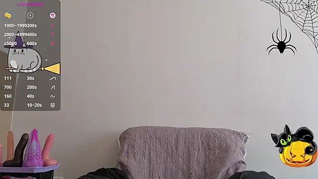 MaryHillx online show from 10/23/25, 08:24