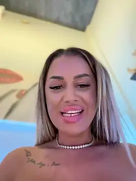 KirstieVegas online show from 01/03/25, 11:12
