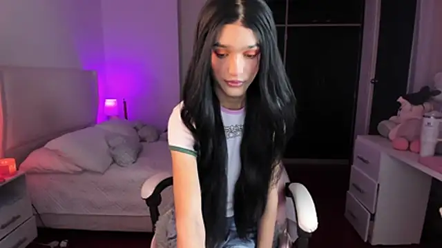 Ainhoads online show from 06/30/26, 02:34