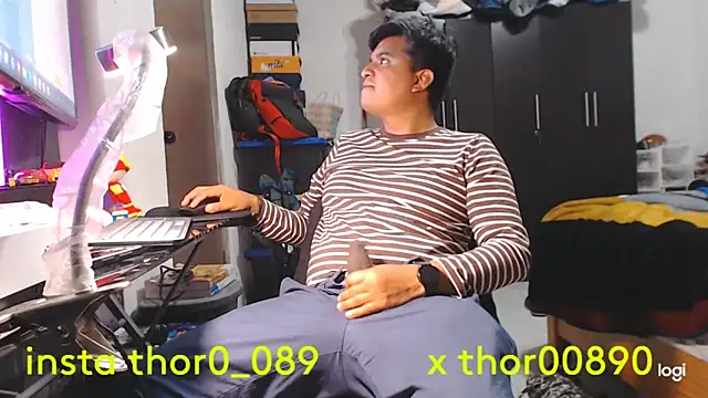Snapshot of thor000089 chatting on 04/07/26, 03:40 thor000089 online show from 04/07/26, 03:40