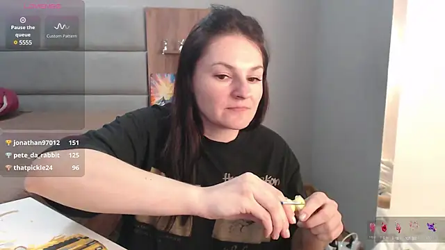 Stacy Davice online show from 01/22/25, 12:38