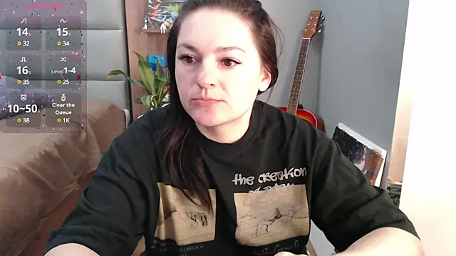 Stacy Davice online show from 02/12/25, 01:19