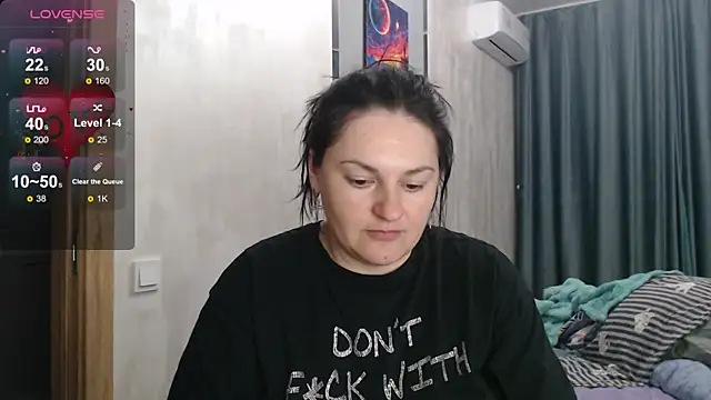 Snapshot of Stacy_Davice chatting on 10/02/25, 01:45 Stacy Davice online show from 10/02/25, 01:45