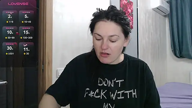 Snapshot of Stacy_Davice chatting on 10/18/25, 05:14 Stacy Davice online show from 10/18/25, 05:14