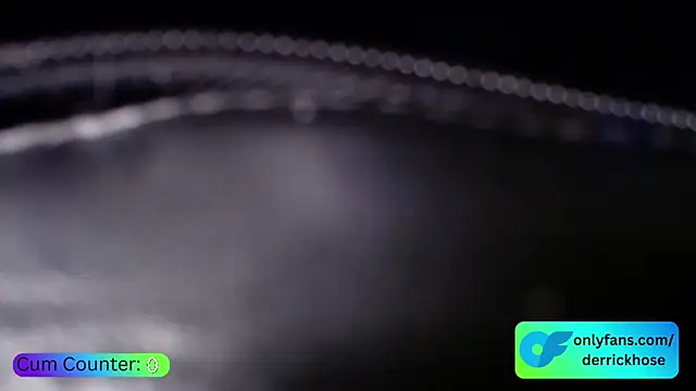 Snapshot of DerrickHose chatting on 11/17/25, 06:14 DerrickHose online show from 11/17/25, 06:14