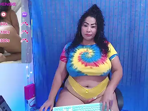 mature beautifull online show from 07/04/26, 11:55