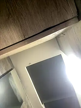 Snapshot of CeliWoods chatting on 12/14/25, 10:09 CeliWoods online show from 12/14/25, 10:09