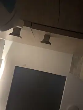 Snapshot of CeliWoods chatting on 12/15/25, 10:30 CeliWoods online show from 12/15/25, 10:30