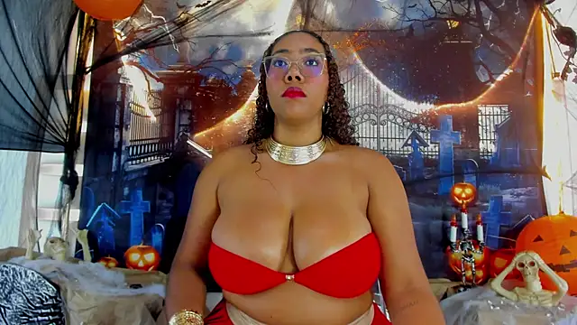 Aisharhodes00 online show from 10/31/25, 02:07