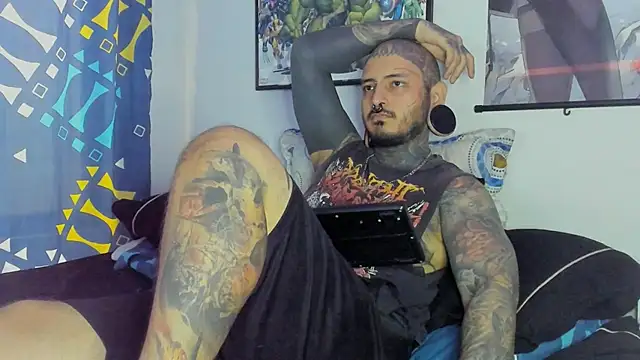 Snapshot of DEATHINK666XX chatting on 11/22/25, 06:07 DEATHINK666XX online show from 11/22/25, 06:07