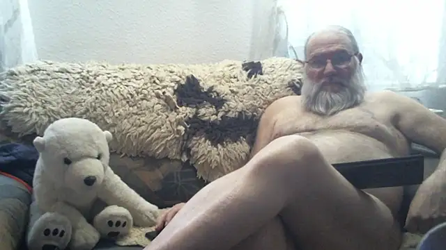 Snapshot of SexySantaC chatting on 01/07/26, 08:11 SexySantaC online show from 01/07/26, 08:11