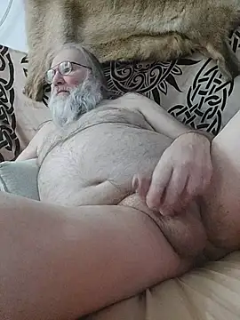 Snapshot of SexySantaC chatting on 02/05/26, 07:35 SexySantaC online show from 02/05/26, 07:35