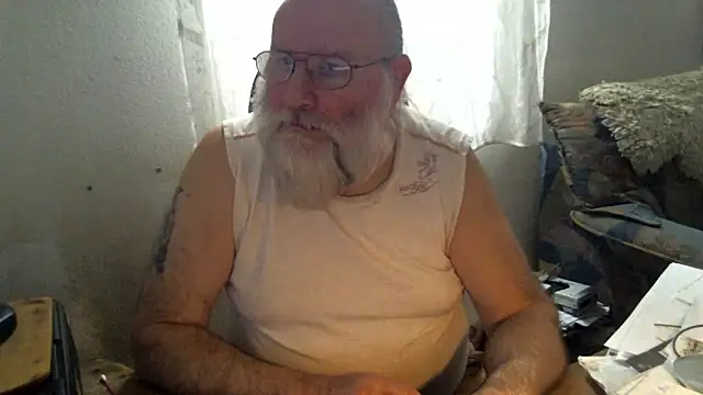 Snapshot of SexySantaC chatting on 03/03/26, 04:57 SexySantaC online show from 03/03/26, 04:57