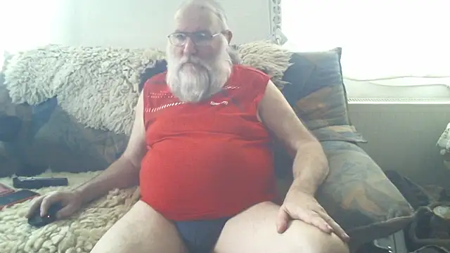 Snapshot of SexySantaC chatting on 03/30/26, 03:35 SexySantaC online show from 03/30/26, 03:35