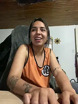 Snapshot of Miss_Nicole chatting on 03/01/25, 03:43 Miss Nicole online show from 03/01/25, 03:43