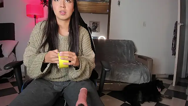 Snapshot of Miss_Nicole chatting on 03/08/25, 02:45 Miss Nicole online show from 03/08/25, 02:45