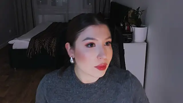 Snapshot of Eva_Chris chatting on 10/24/25, 04:47 Eva Chris online show from 10/24/25, 04:47