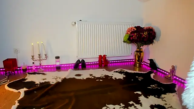 Snapshot of ViciousSiren chatting on 11/24/25, 08:25 ViciousSiren online show from 11/24/25, 08:25