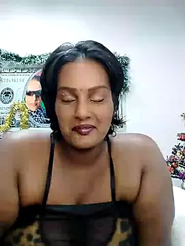 NWC4LYF online show from 12/27/24, 01:50
