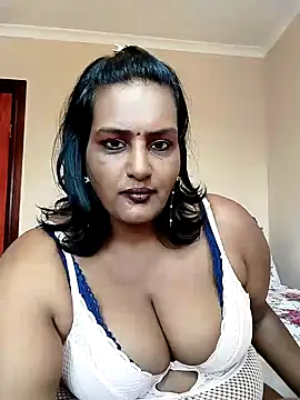 Snapshot of NWC4LYF chatting on 11/09/25, 07:50 NWC4LYF online show from 11/09/25, 07:50