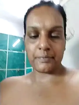 Snapshot of NWC4LYF chatting on 12/05/25, 08:01 NWC4LYF online show from 12/05/25, 08:01