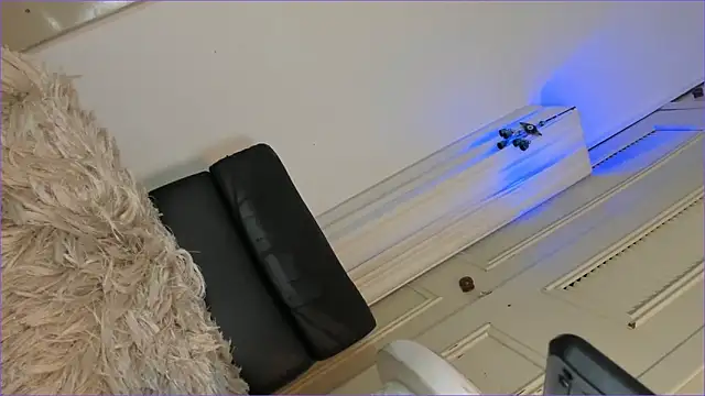 Snapshot of MistressMichell chatting on 01/23/25, 08:24 MistressMichell online show from 01/23/25, 08:24