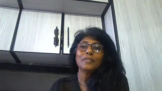 MsAttitude online show from 02/17/25, 08:19