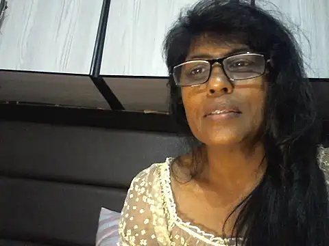 MsAttitude online show from 02/02/26, 06:56