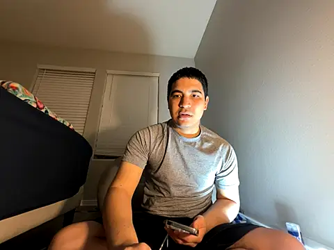 Ryan Garcia  online show from 09/28/25, 04:07