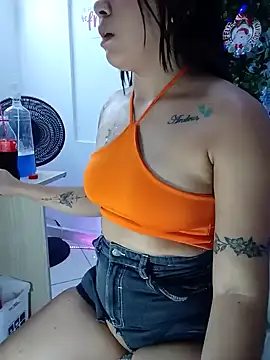 KIannaNicole online show from 01/04/25, 10:24