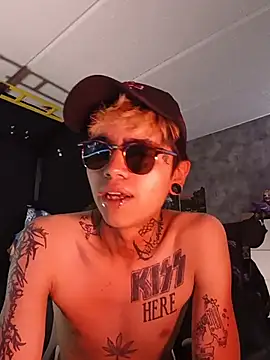AcidMilo online show from 07/14/26, 03:40