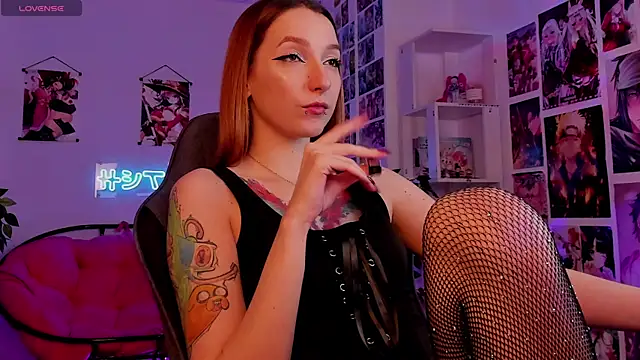 PrettyReckess online show from 01/03/25, 11:14