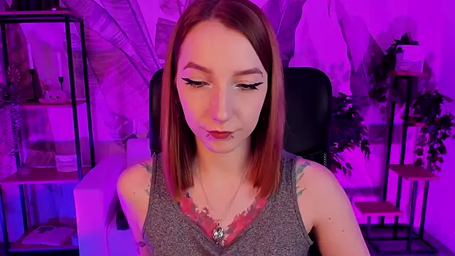 PrettyReckess online show from 01/22/25, 07:46