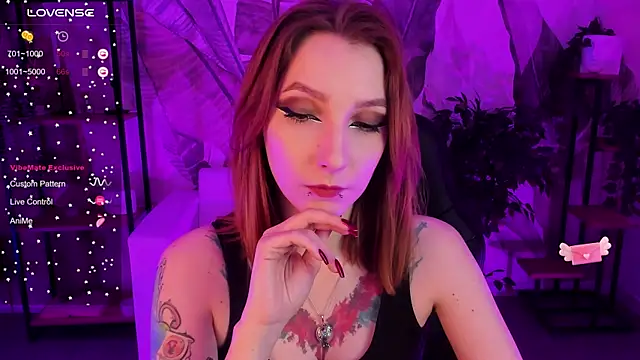 PrettyReckess online show from 01/28/25, 07:43