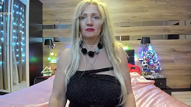 TrueFoxyyy online show from 01/05/25, 06:24