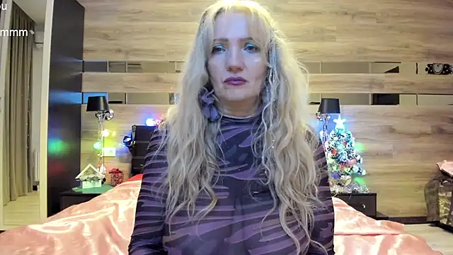 TrueFoxyyy online show from 01/12/25, 06:59