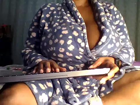 Snapshot of Charlie-Crawford chatting on 07/10/26, 06:10 Charlie-Crawford online show from 07/10/26, 06:10