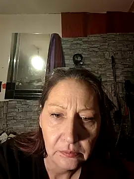 Snapshot of dominatrixredsonyja chatting on 12/08/24, 07:43 dominatrixredsonyja online show from 12/08/24, 07:43