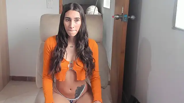ZoeStewart online show from 03/04/25, 08:38