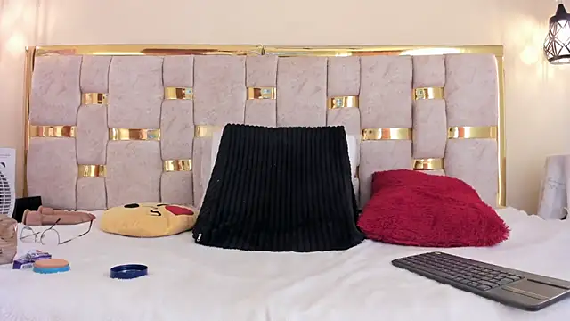 Snapshot of ttata_3 chatting on 12/04/25, 07:33 ttata 3 online show from 12/04/25, 07:33