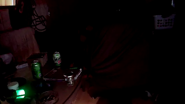 Snapshot of xxxTony999 chatting on 11/06/25, 04:46 xxxTony999 online show from 11/06/25, 04:46