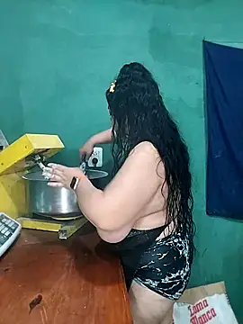 Snapshot of fantasyboobs chatting on 11/03/25, 07:53 fantasyboobs online show from 11/03/25, 07:53