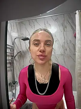 pinkstar  online show from 10/10/25, 06:18