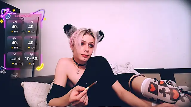 Littlepinkcat online show from 06/08/26, 01:20