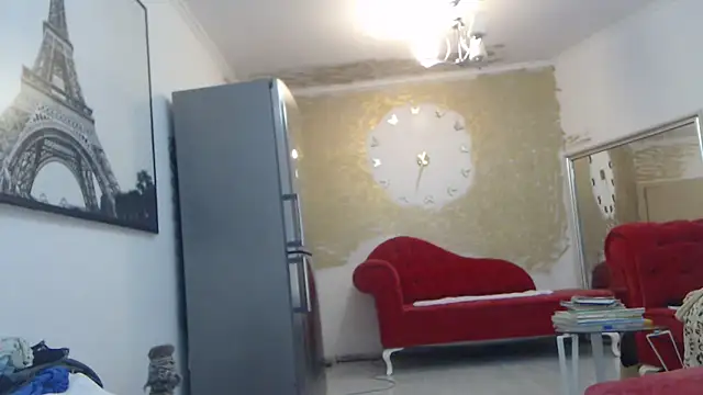 AnnaBellaLuckyXOXO online show from 12/04/25, 11:52